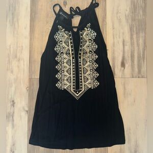 INC black top with key hole design on front and multi pattern